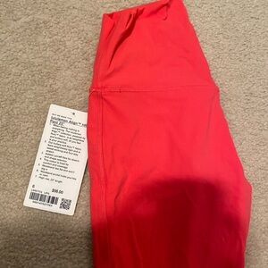 NWT Lululemon Align HR 25’